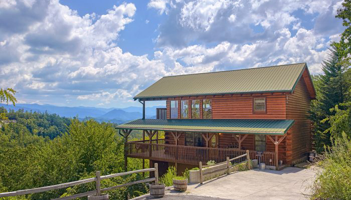 Cabins For Bachelor or Bachelorette Trips in Gatlinburg