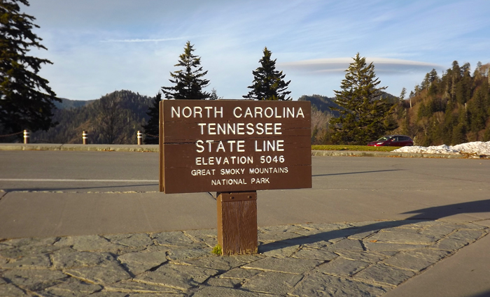 Newfound Gap State Line Sign