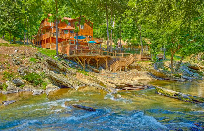 River Mist Resort Cabin