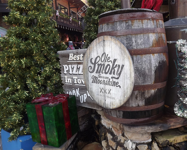 Moonshine Gifts Gatlinburg