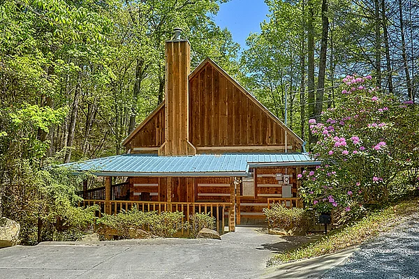 Cuddle Creek Cabin Creekside Cabin With Hot Tub Cabins Usa
