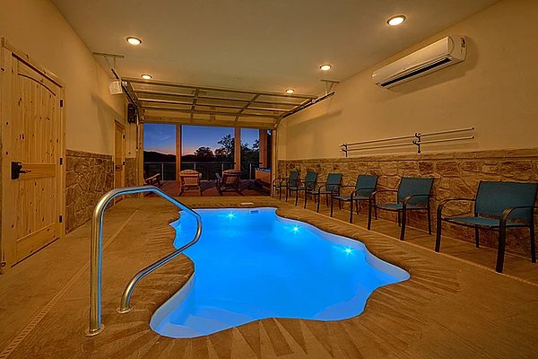 8 Bedroom Cabin With Indoor Pool Cabins Usa Gatlinburg