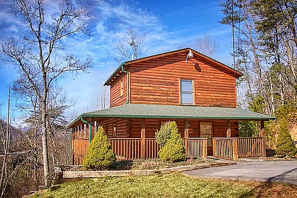 Welcome to MVLR.com Welcome to Smoky Mountain Cabin Weddings, your full service Gatlinburg and Pigeon Forge wedding provider. We perform weddings in cabins, condos, B&B's, .